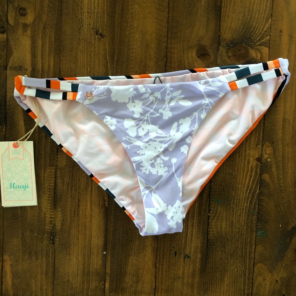 MAAJI ❤️‍🔥 BOTTOMS NWT SIZE LARGE